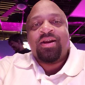 Meet your Posher, Redd